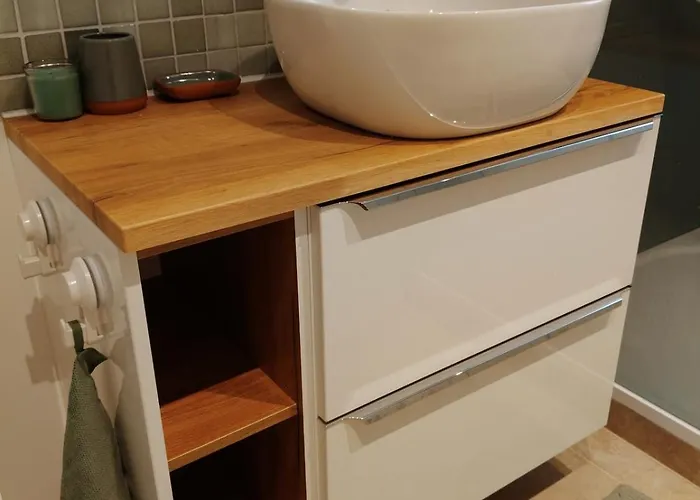 Le Grand Cure D'air Avec Garage Pour 8 Personnes